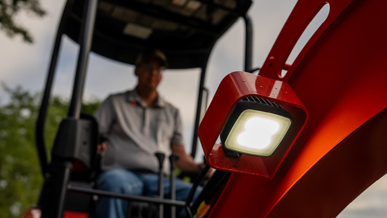 LED Boom Lights for Brighter Job Sites